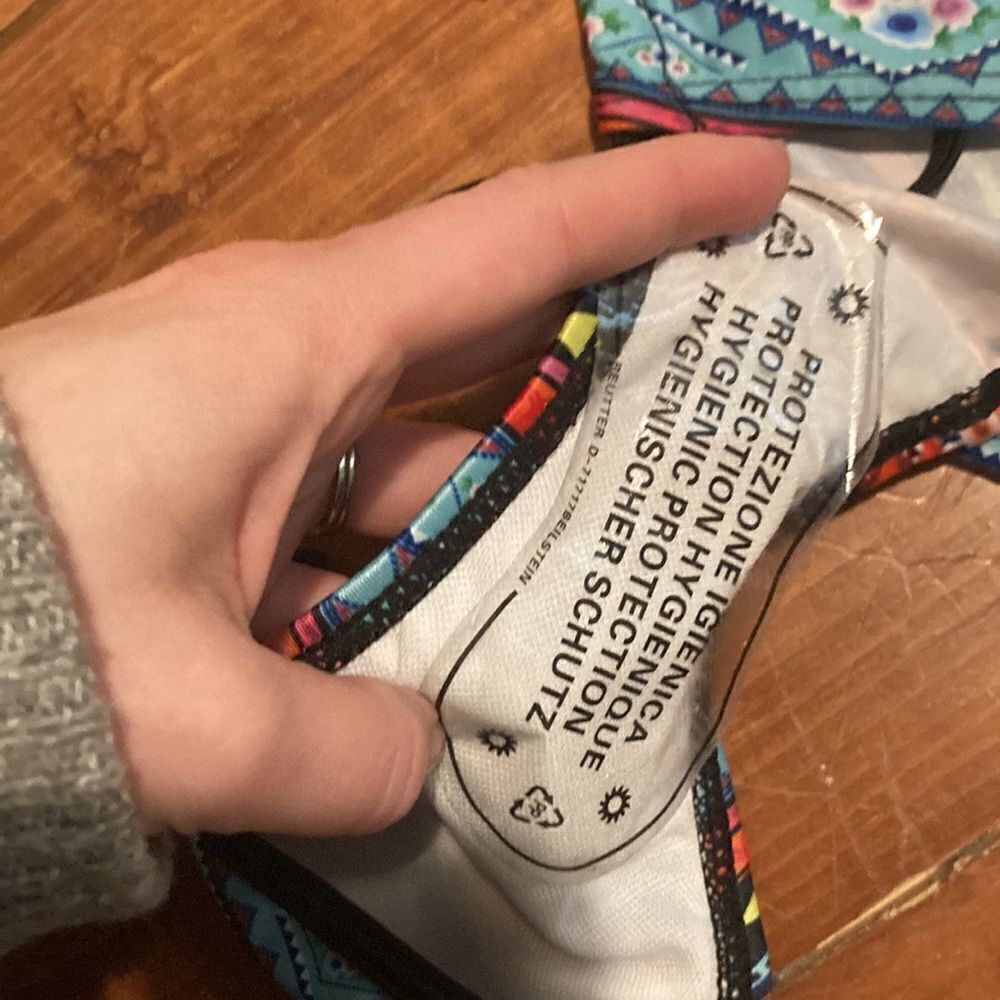 Vibrant Multicolor Bikini Set - Picture 5 of 9